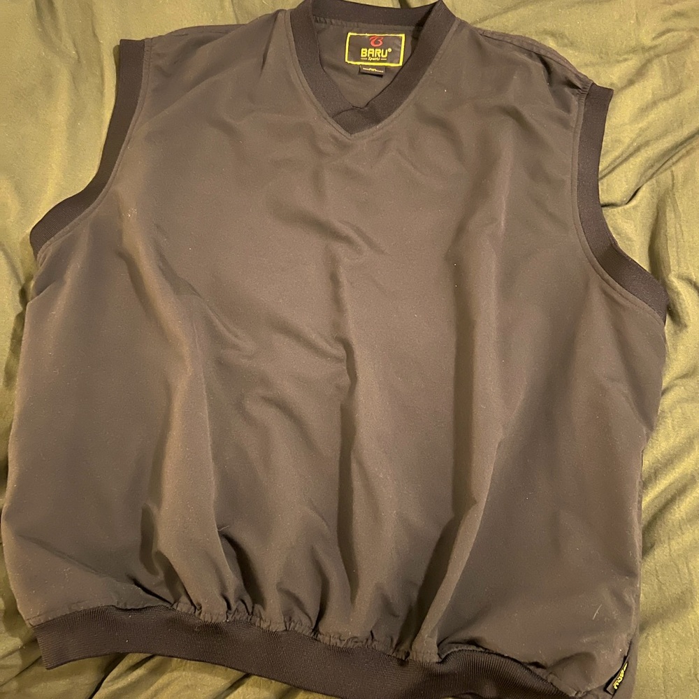 Baru mens vest - never worn